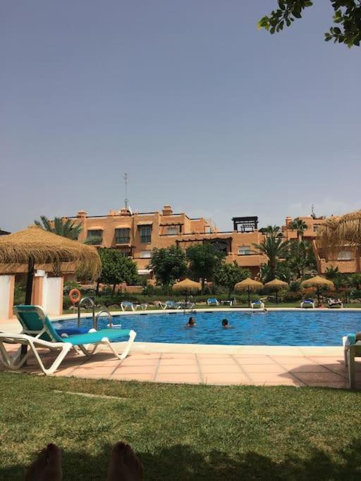 Superbe Appartement Avec Piscine A 800M De La Mer Bahia de Casares Exterior photo